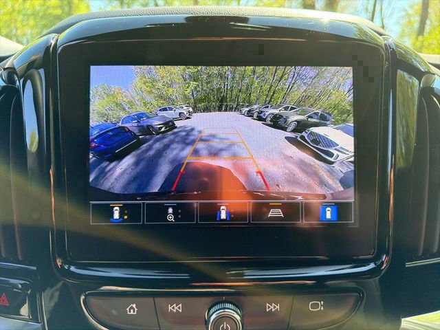 Used 2023 Chevrolet Traverse RS AWD/4WD image 25