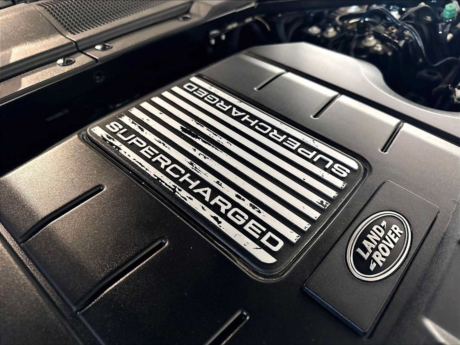 Used 2023 Land Rover Defender 90 V8 AWD/4WD image 35