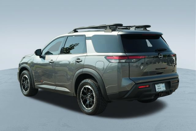 Used 2023 Nissan Pathfinder Rock Creek AWD/4WD image 6