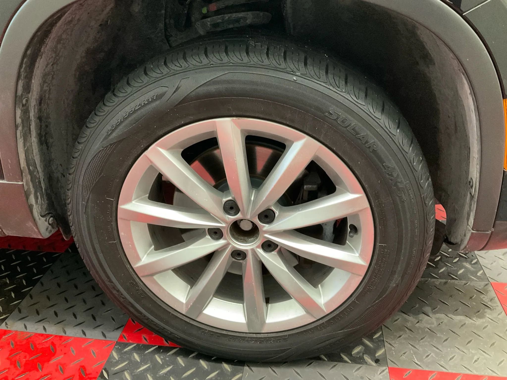 Used 2017 Volkswagen Tiguan Wolfsburg Edition image 3