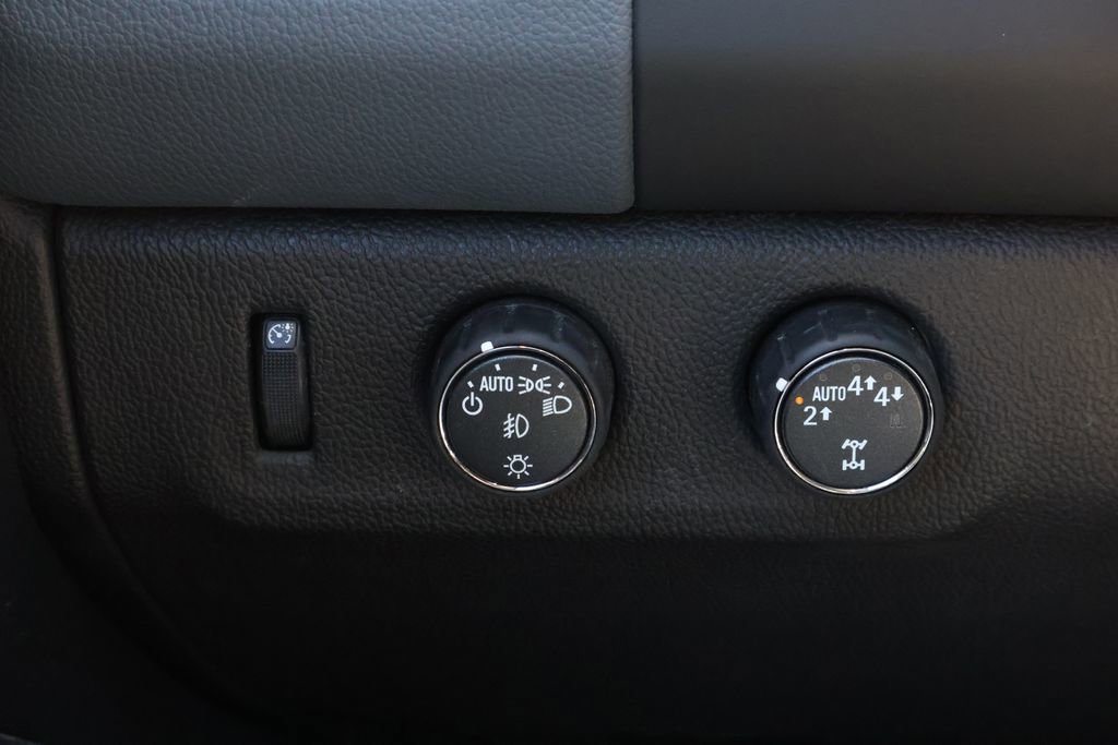 Used 2021 Chevrolet Colorado Z71 image 36