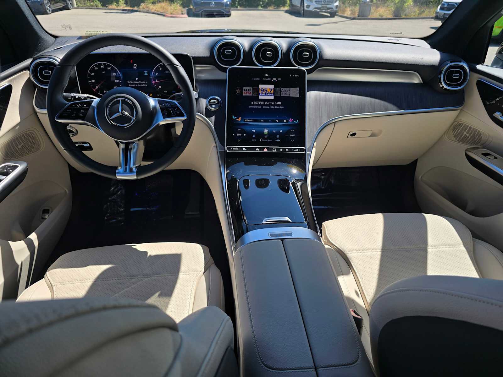 Used 2026 Mercedes-Benz GLC 300 image 21