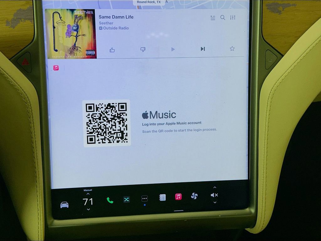 Used 2019 Tesla Model X Long Range image 15