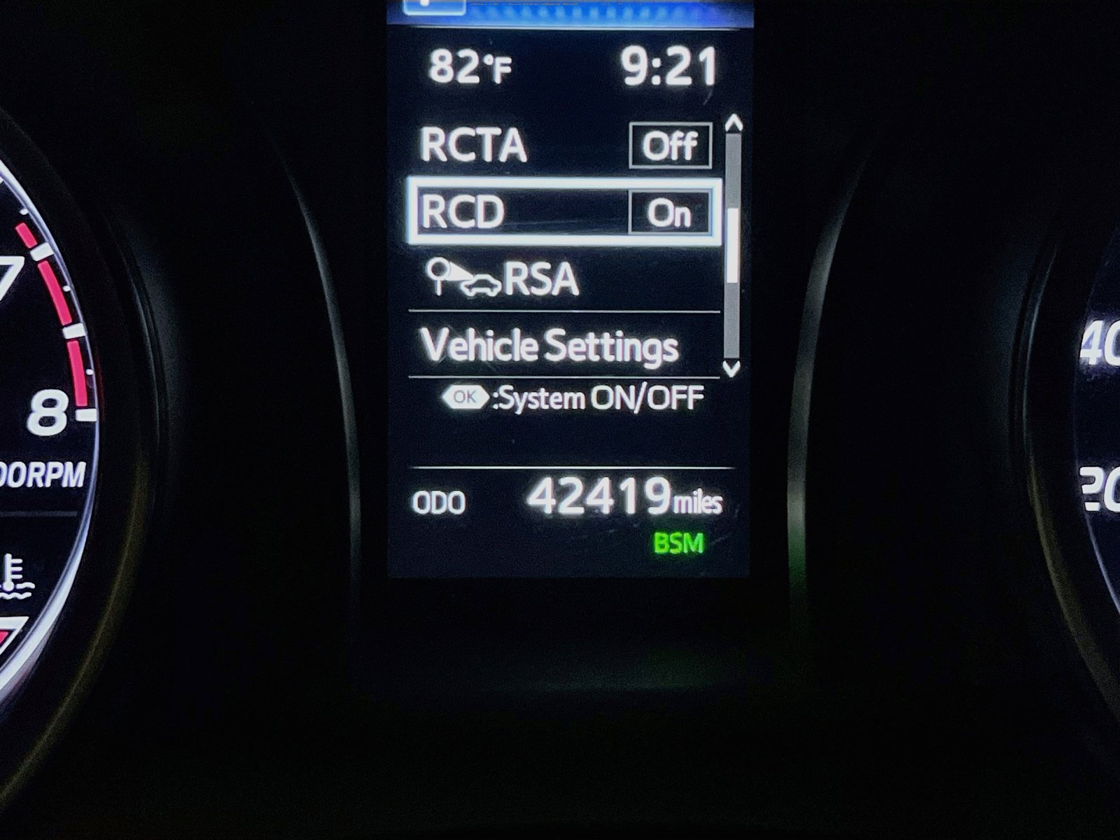 Used 2023 Toyota Camry SE w/ Convenience Package FWD image 8