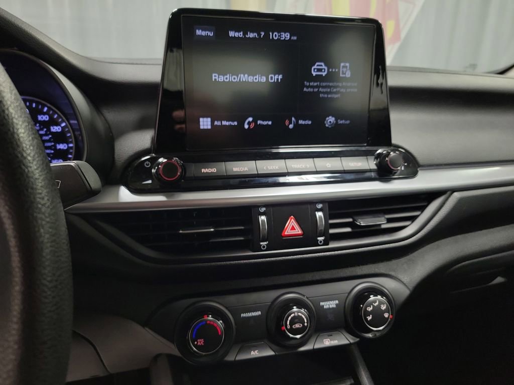 Used 2023 Kia Forte LXS image 14