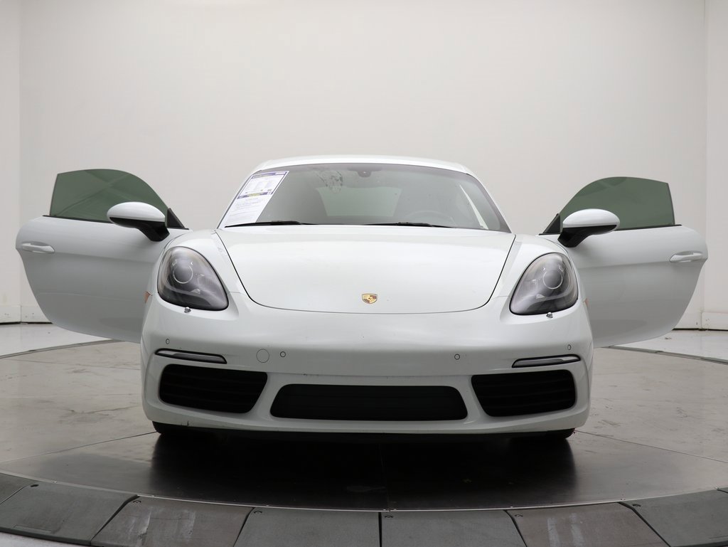 Used 2018 Porsche 718 Cayman image 12
