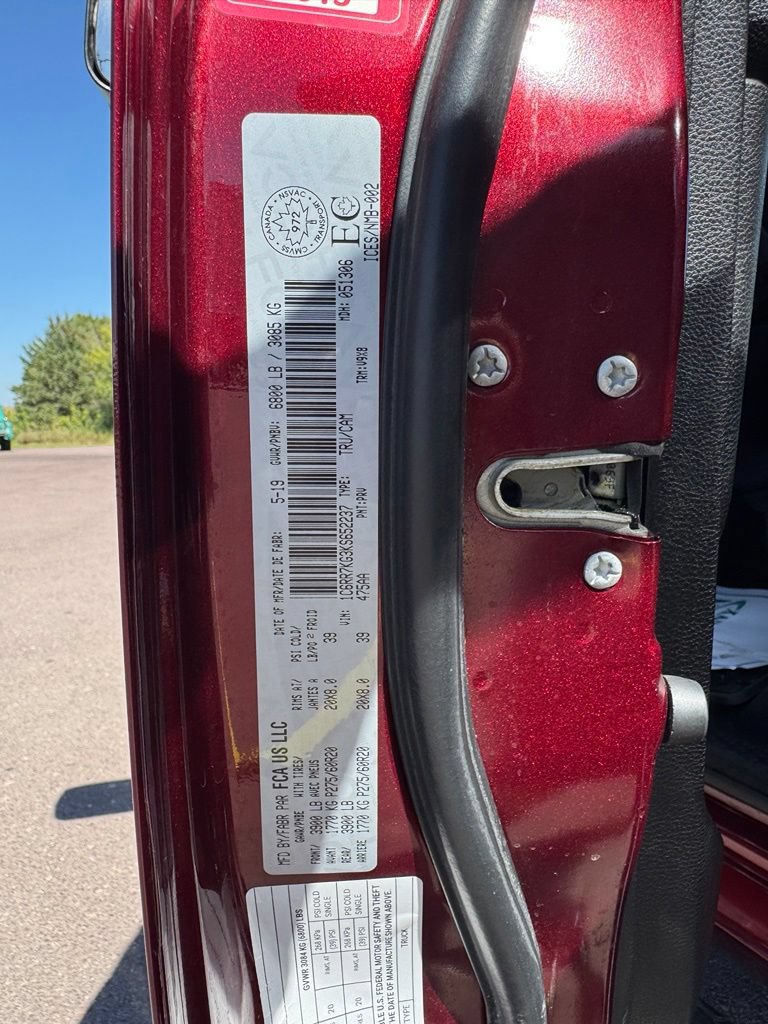 Used 2019 RAM 1500 ST w/ SXT Plus Group AWD/4WD image 31
