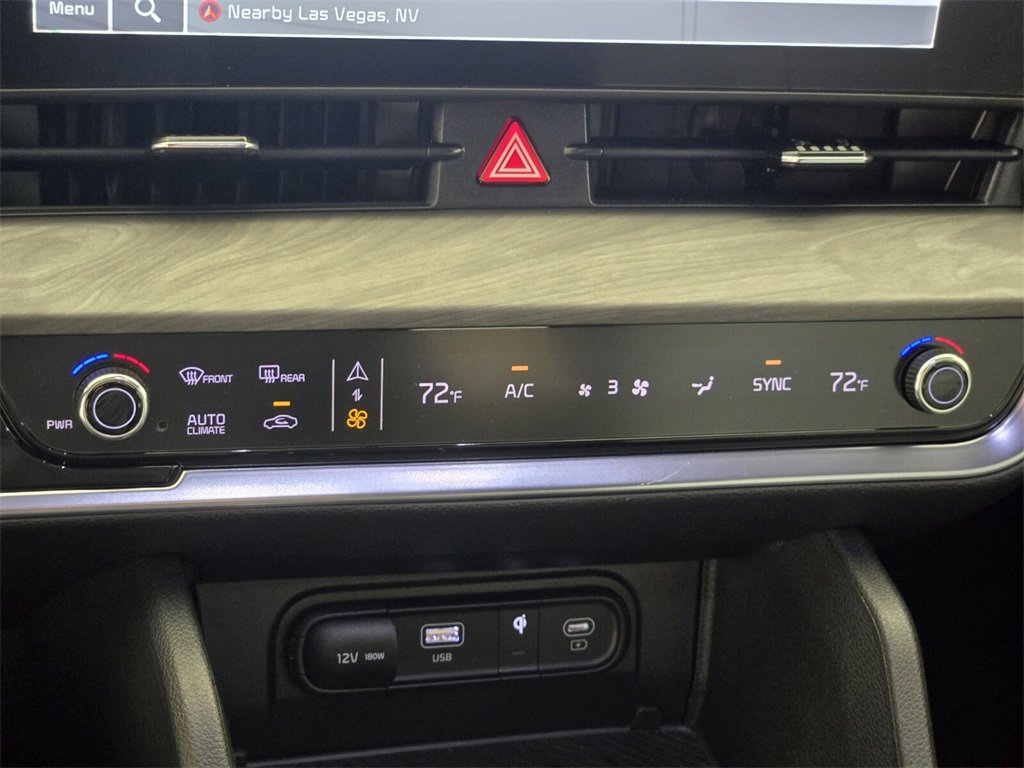 Used 2025 Kia Sportage X-Line w/ Premium Package image 32