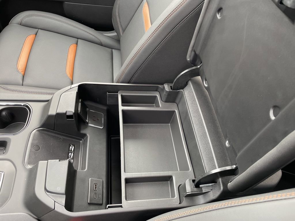 Used 2025 GMC Sierra 1500 AT4 w/ AT4 Premium Package image 23