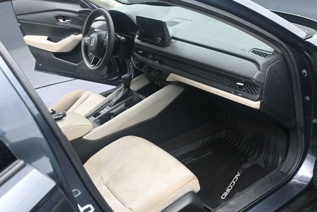 Used 2023 Honda Accord EX image 22