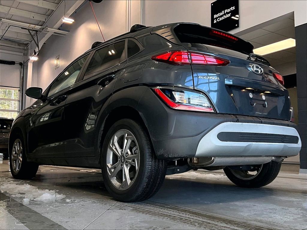 Used 2023 Hyundai Kona SEL image 5