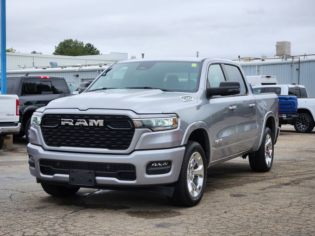 Used 2025 RAM 1500 Big Horn AWD/4WD image 4