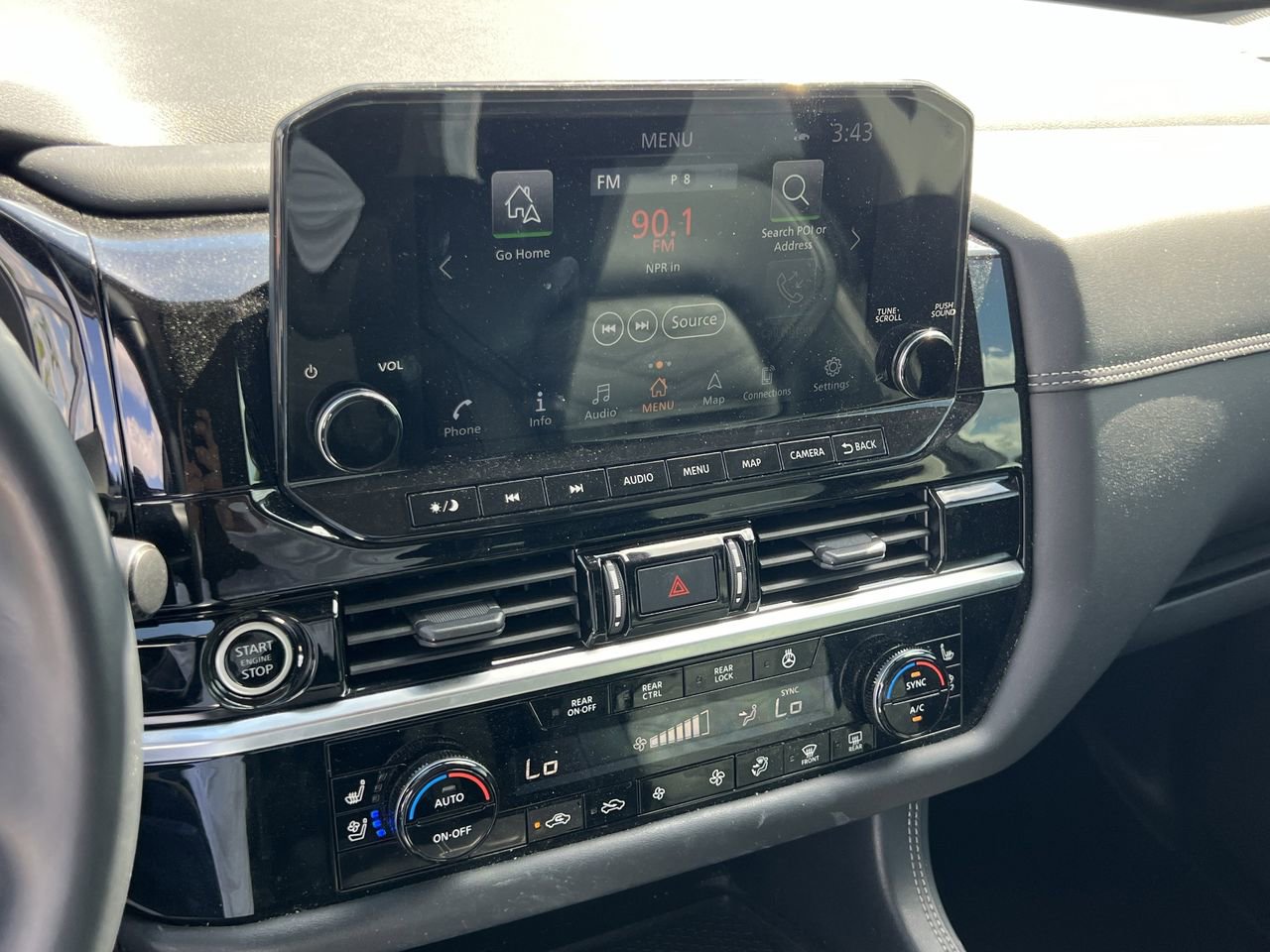 Certified 2023 Nissan Pathfinder Platinum w/ Black Appearance Package image 8