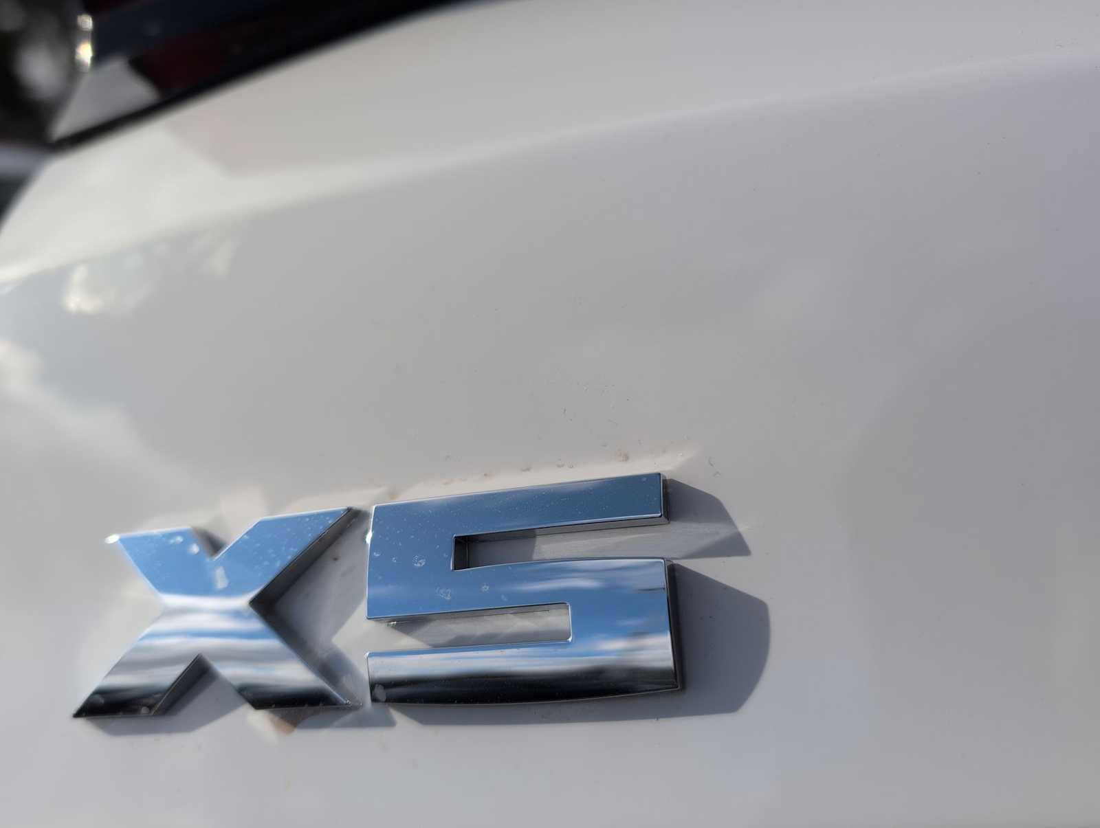 New 2026 BMW X5 M60i w/ Climate Comfort Package image 13