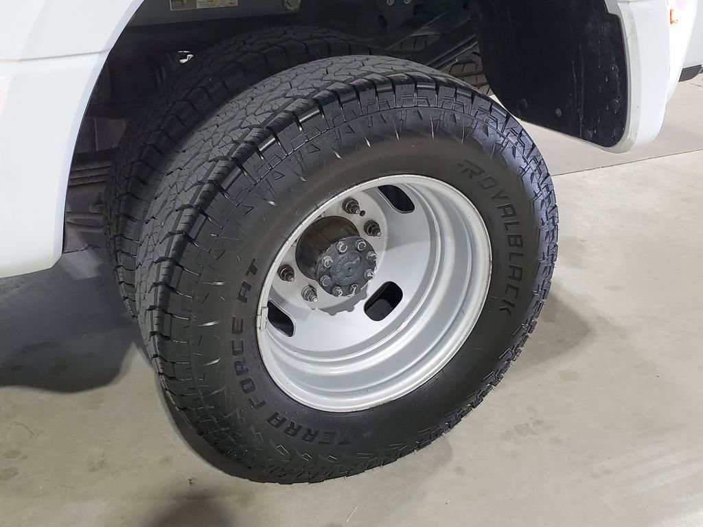 Used 2022 Ford F350 XL w/ STX Appearance Package image 32