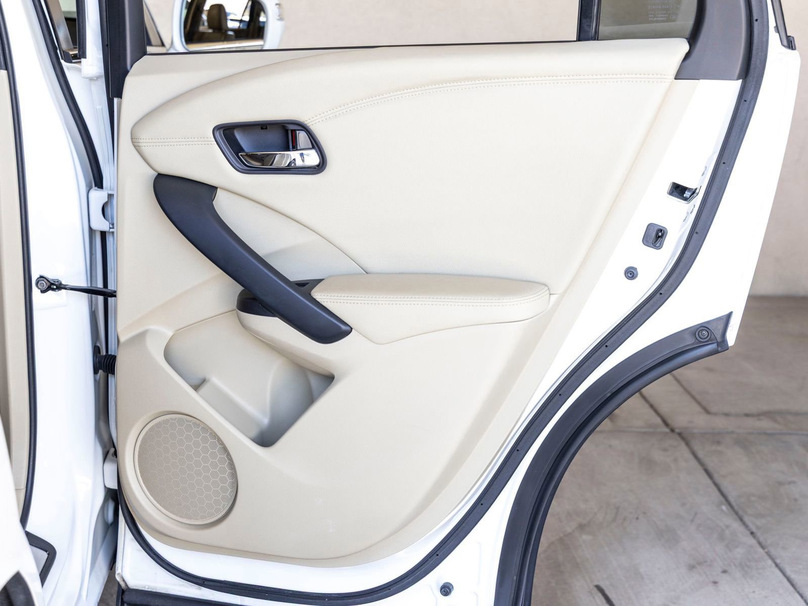 Used 2016 Acura RDX FWD w/ Advance Package image 23