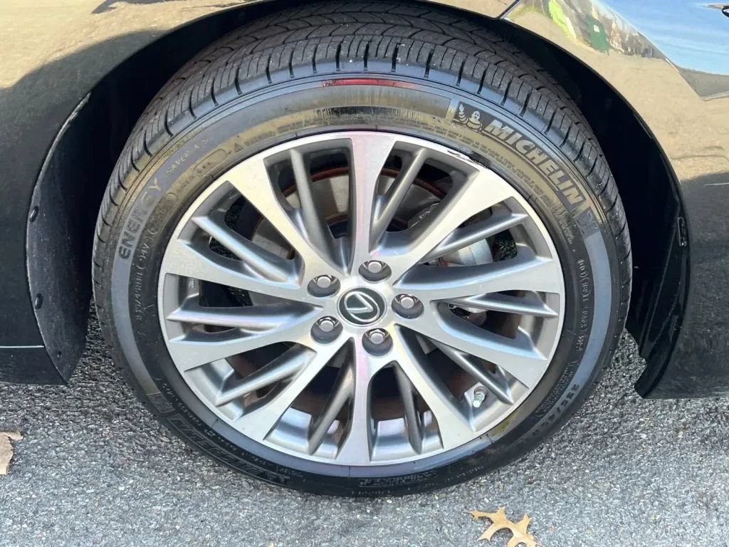 Used 2019 Lexus ES 350 w/ Premium Package FWD image 34
