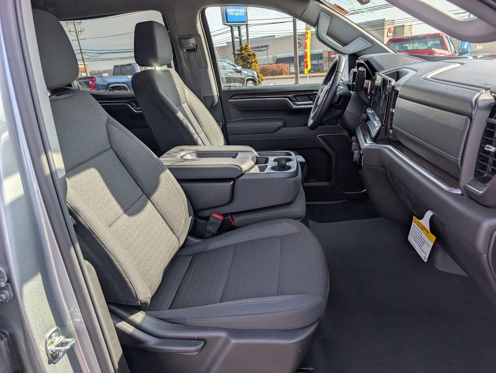 New 2025 Chevrolet Silverado 1500 LT image 13