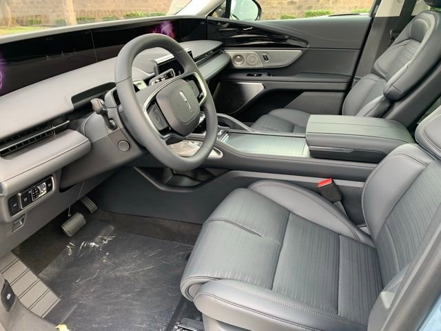 New 2026 Lincoln Nautilus Reserve image 13