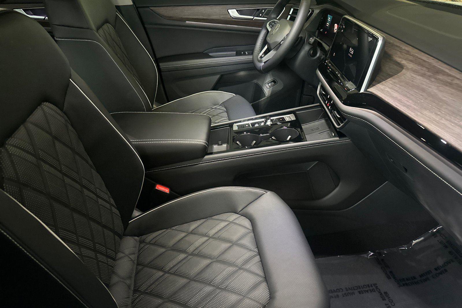 New 2026 Volkswagen Atlas SEL Premium R-Line image 15