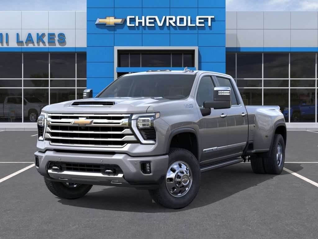 New 2026 Chevrolet Silverado 3500 High Country w/ Technology Package AWD/4WD image 6