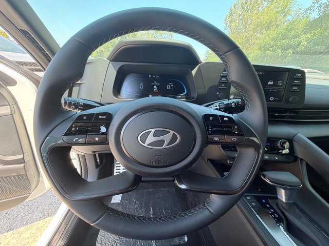 New 2026 Hyundai Elantra SEL Sport FWD image 27