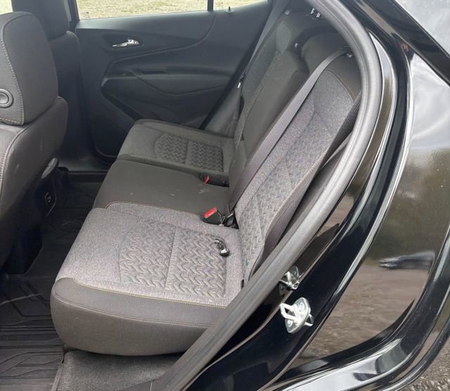 Used 2024 Chevrolet Equinox LT w/ LPO, Floor Liner Package FWD image 8