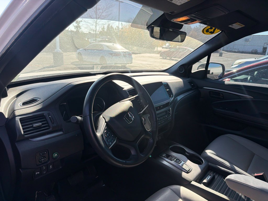 Used 2023 Honda Passport EX-L image 14