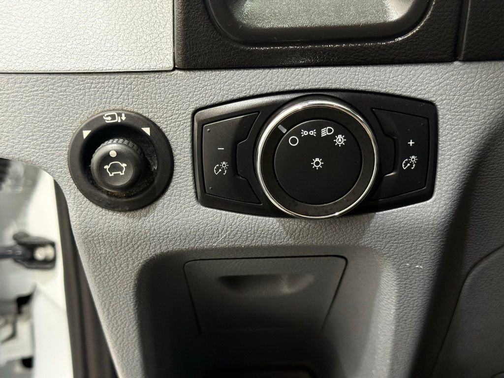 Used 2019 Ford Transit 350 XLT image 24
