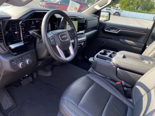 Used 2026 GMC Sierra 1500 SLT AWD/4WD image 13