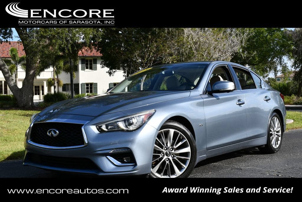 Used 2018 INFINITI Q50 Luxe w/ Sensory Package (Luxe) RWD image 1
