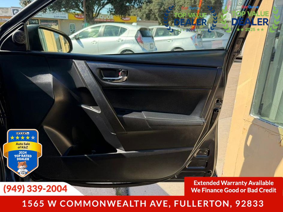 Used 2019 Toyota Corolla SE FWD image 24