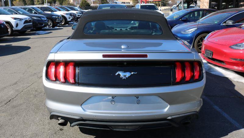 Used 2020 Ford Mustang Premium RWD image 7