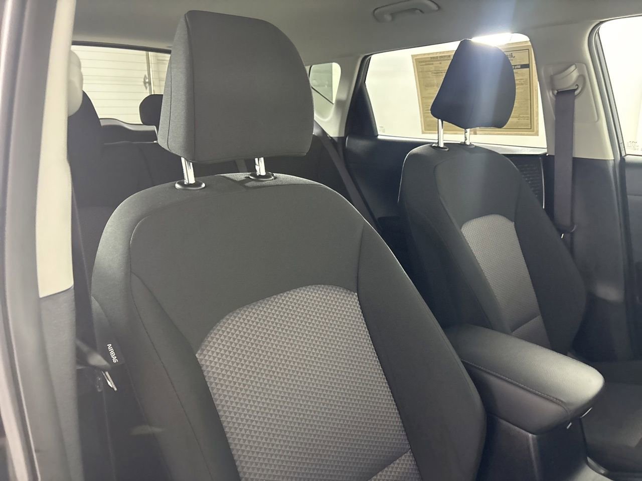 Used 2025 Kia Soul S image 25