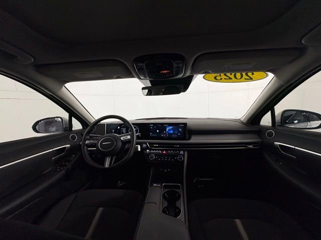 Used 2025 Hyundai Sonata SEL image 9