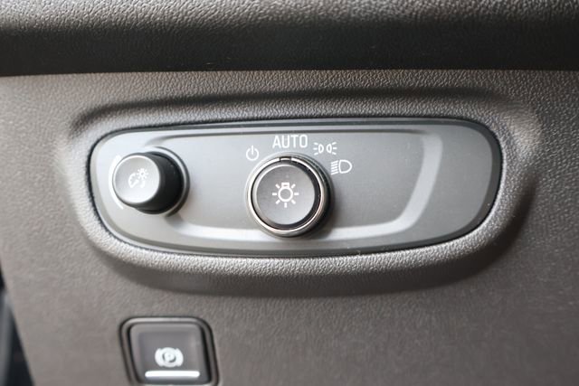 Used 2019 GMC Terrain SLE w/ Driver Convenience Package image 23