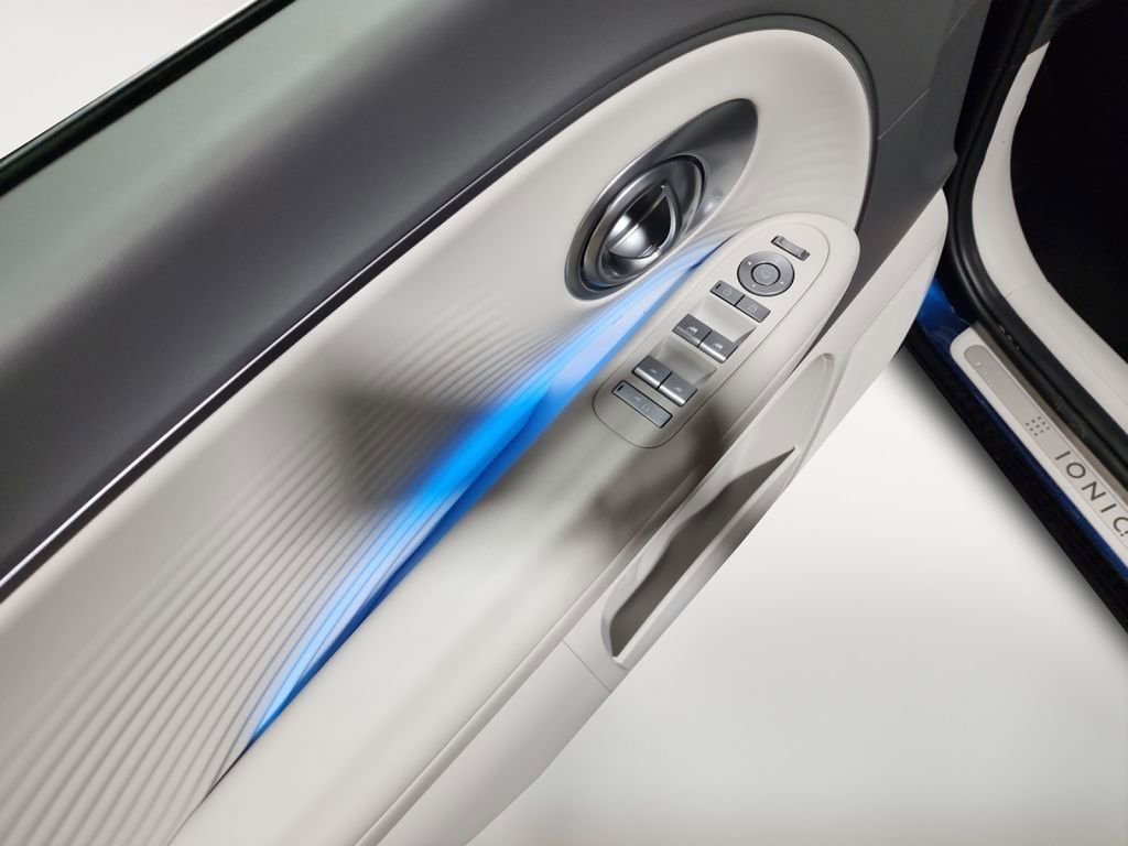 New 2026 Hyundai Ioniq 9 SEL w/ Tow & Go Package image 11