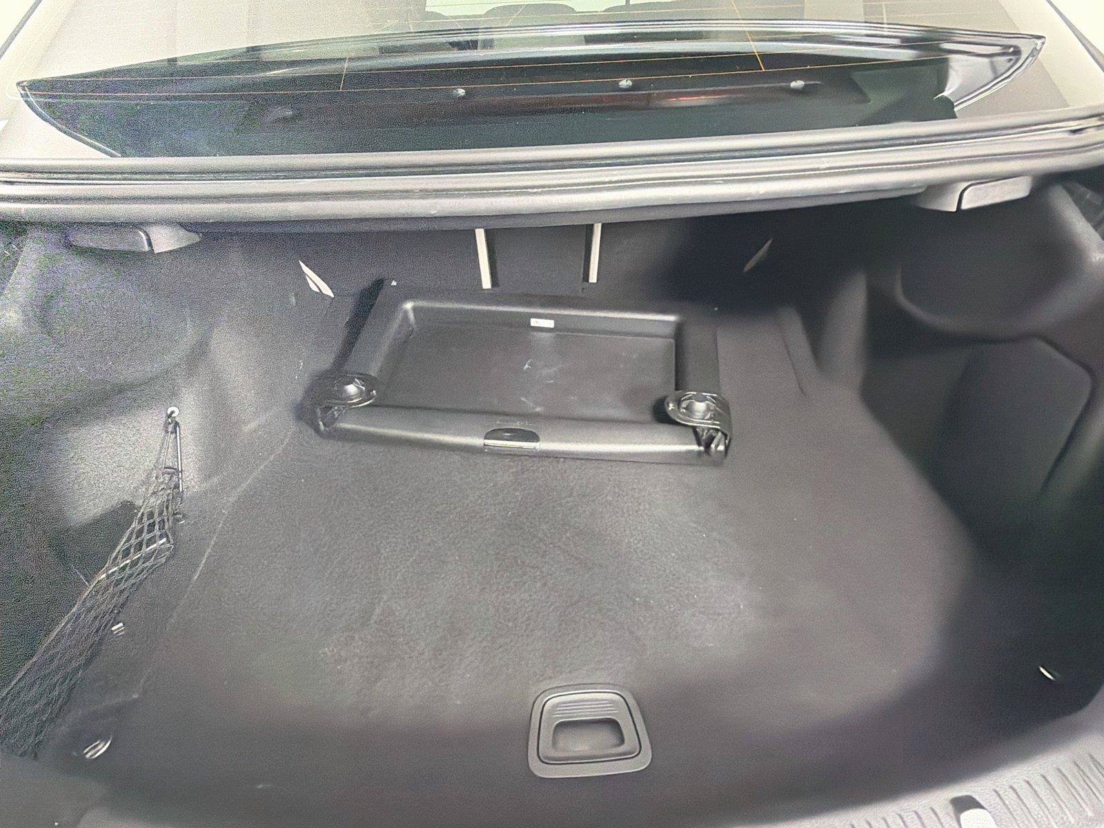 Used 2018 Mercedes-Benz E 300 image 25