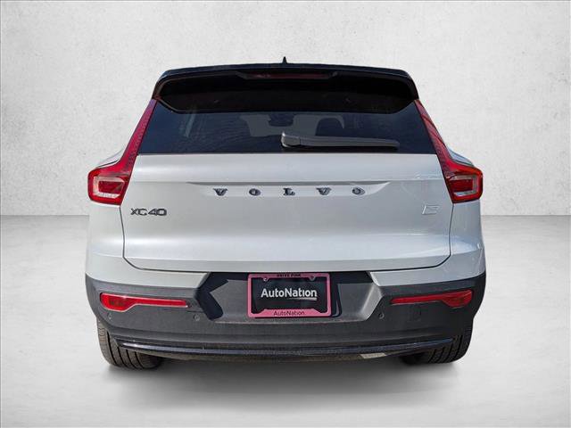 Certified 2023 Volvo XC40 Recharge Plus image 7