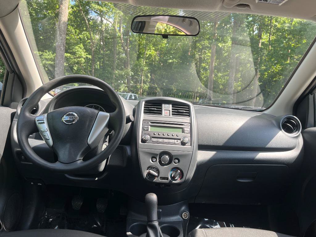 Used 2017 Nissan Versa S FWD image 25