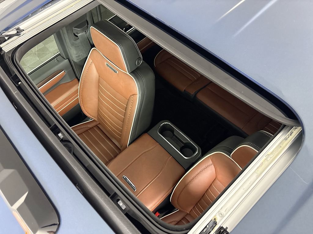 New 2026 GMC Sierra 3500 Denali Ultimate w/ LPO, Black Badging Package image 22