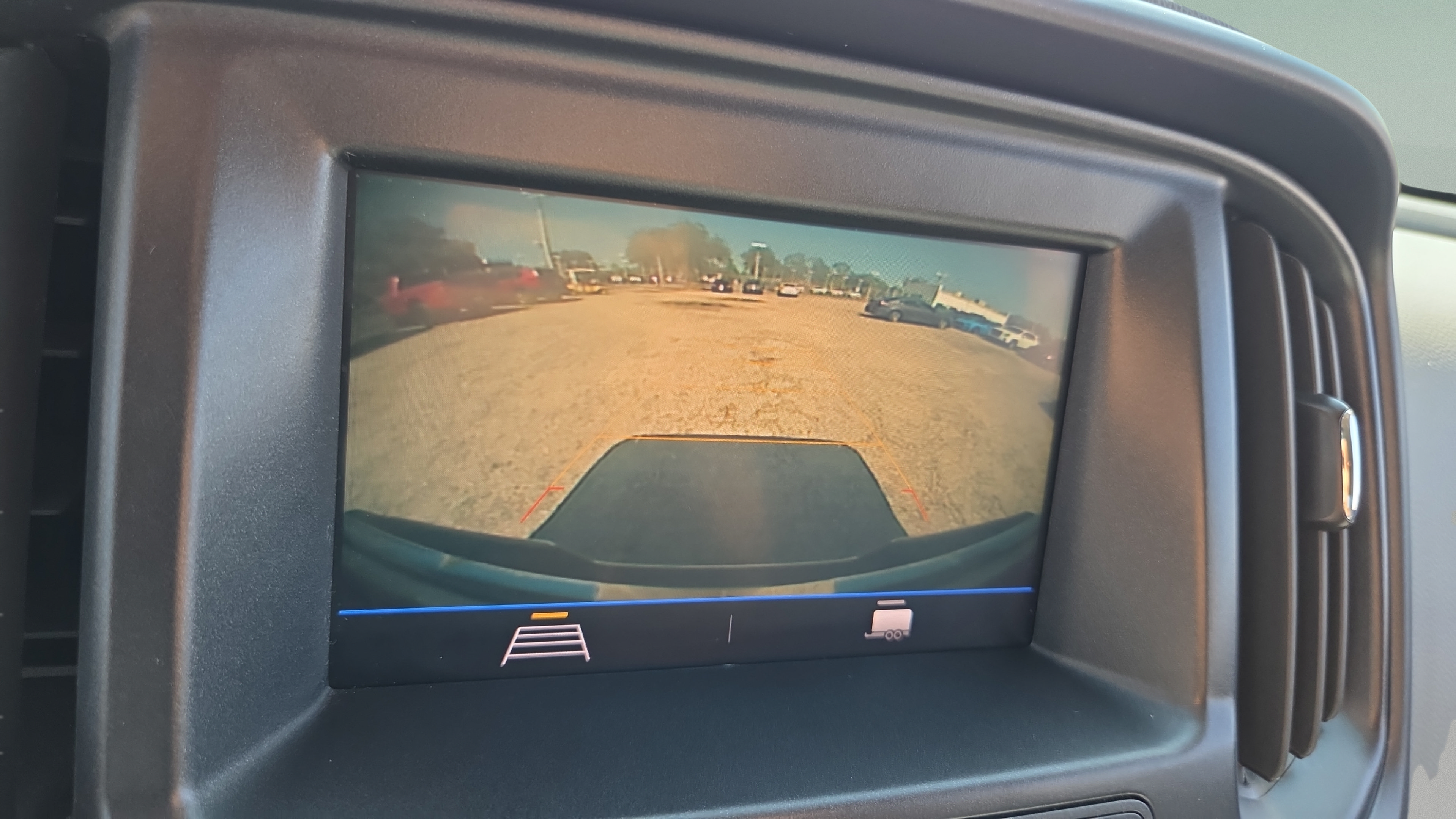 Certified 2020 GMC Canyon 2WD Crew Cab w/ Convenience Package image 19