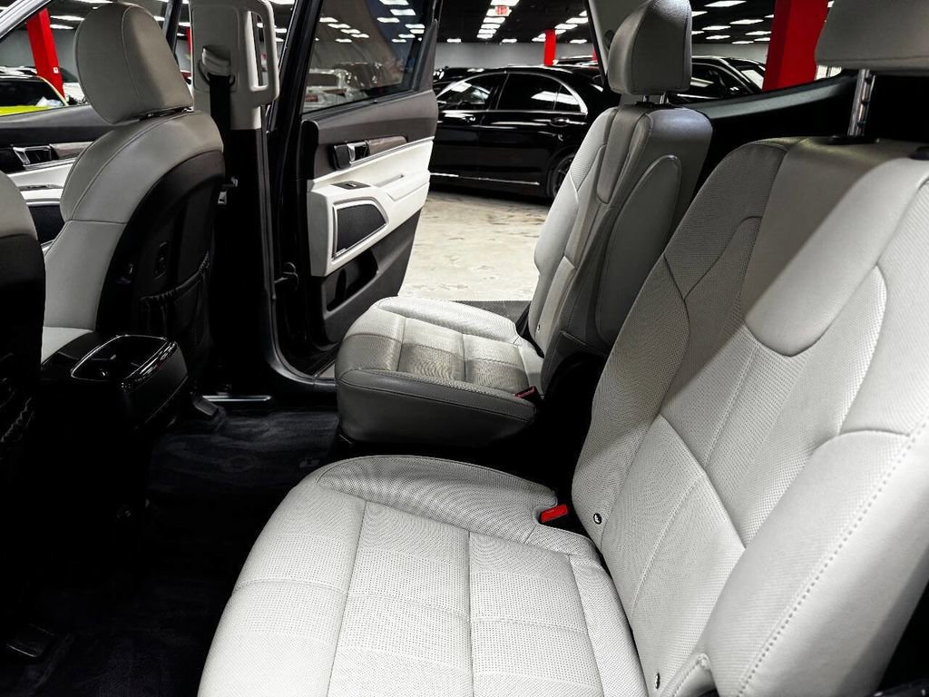 Used 2020 Kia Telluride SX image 43