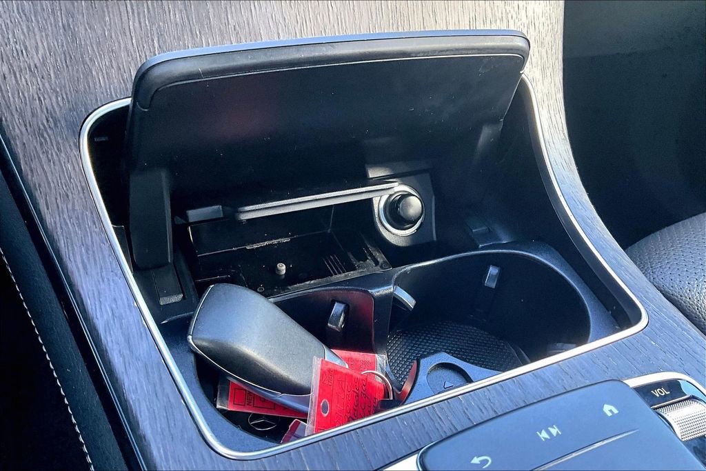 Used 2020 Mercedes-Benz GLC 300 4MATIC image 15