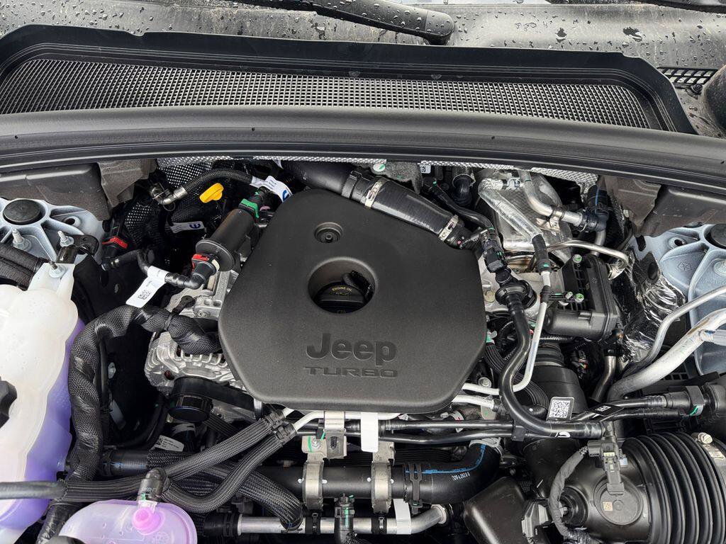 New 2026 Jeep Grand Cherokee Limited AWD/4WD image 18