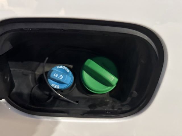 Used 2020 Chevrolet Silverado 2500 LTZ w/ LTZ Premium Package image 28