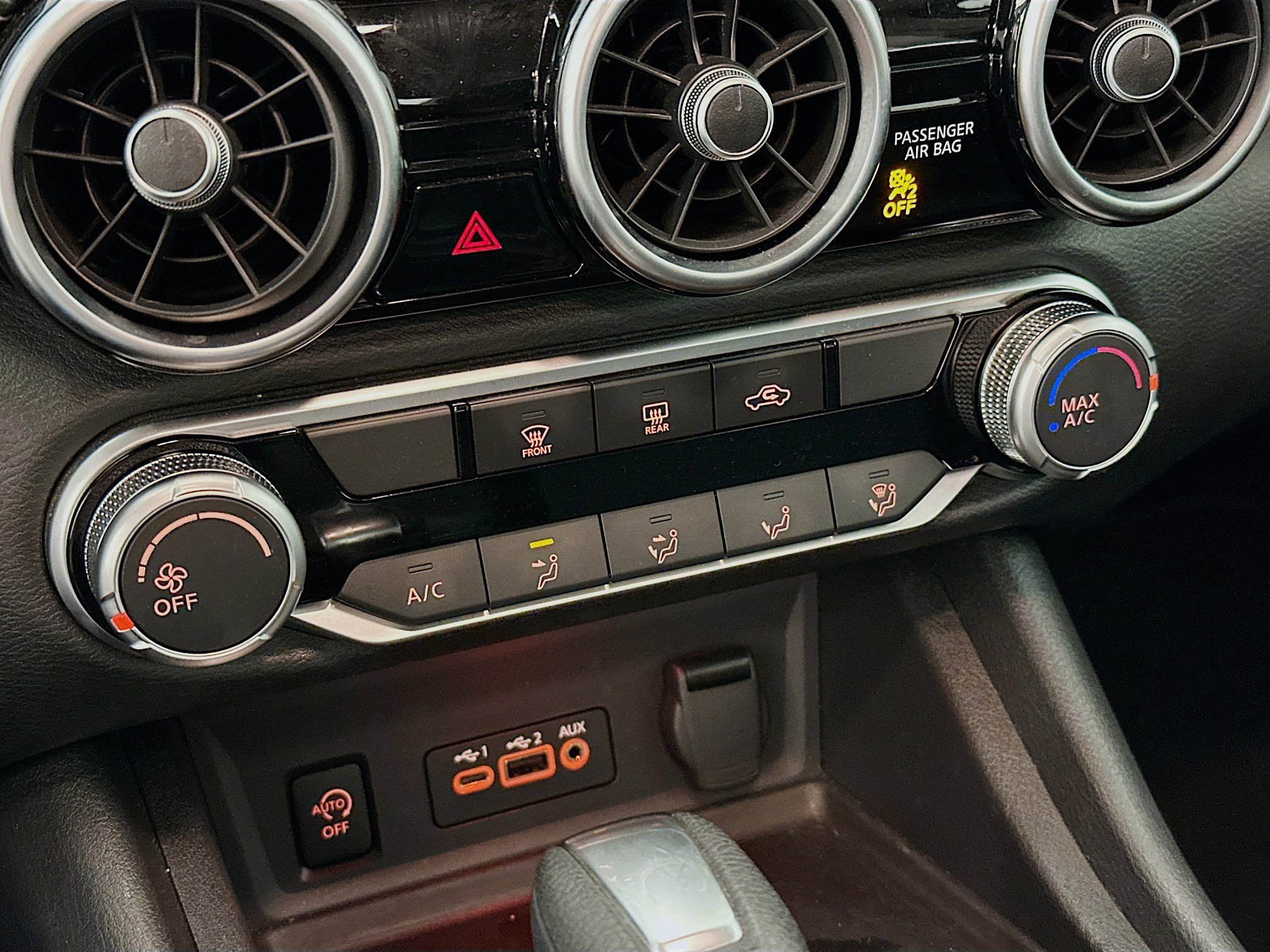 Used 2024 Nissan Sentra SV image 23