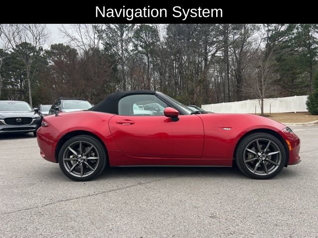 Used 2016 MAZDA MX-5 Miata Grand Touring image 3