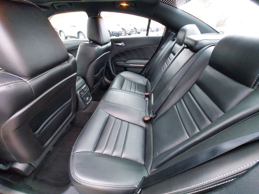 Used 2014 Dodge Charger R/T image 9