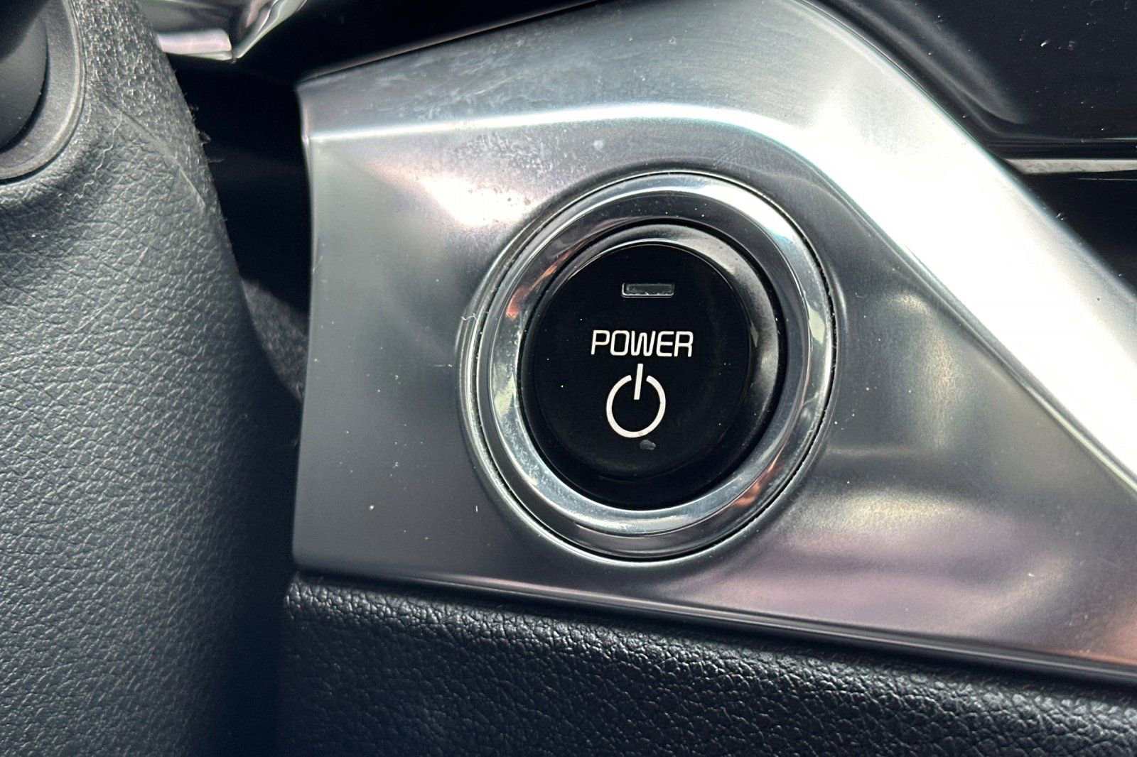 Used 2022 Kia Niro EX Premium image 24